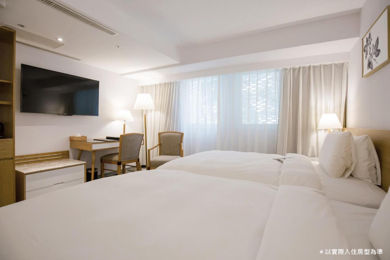 Hotel The Carlton Taichung Exterior foto